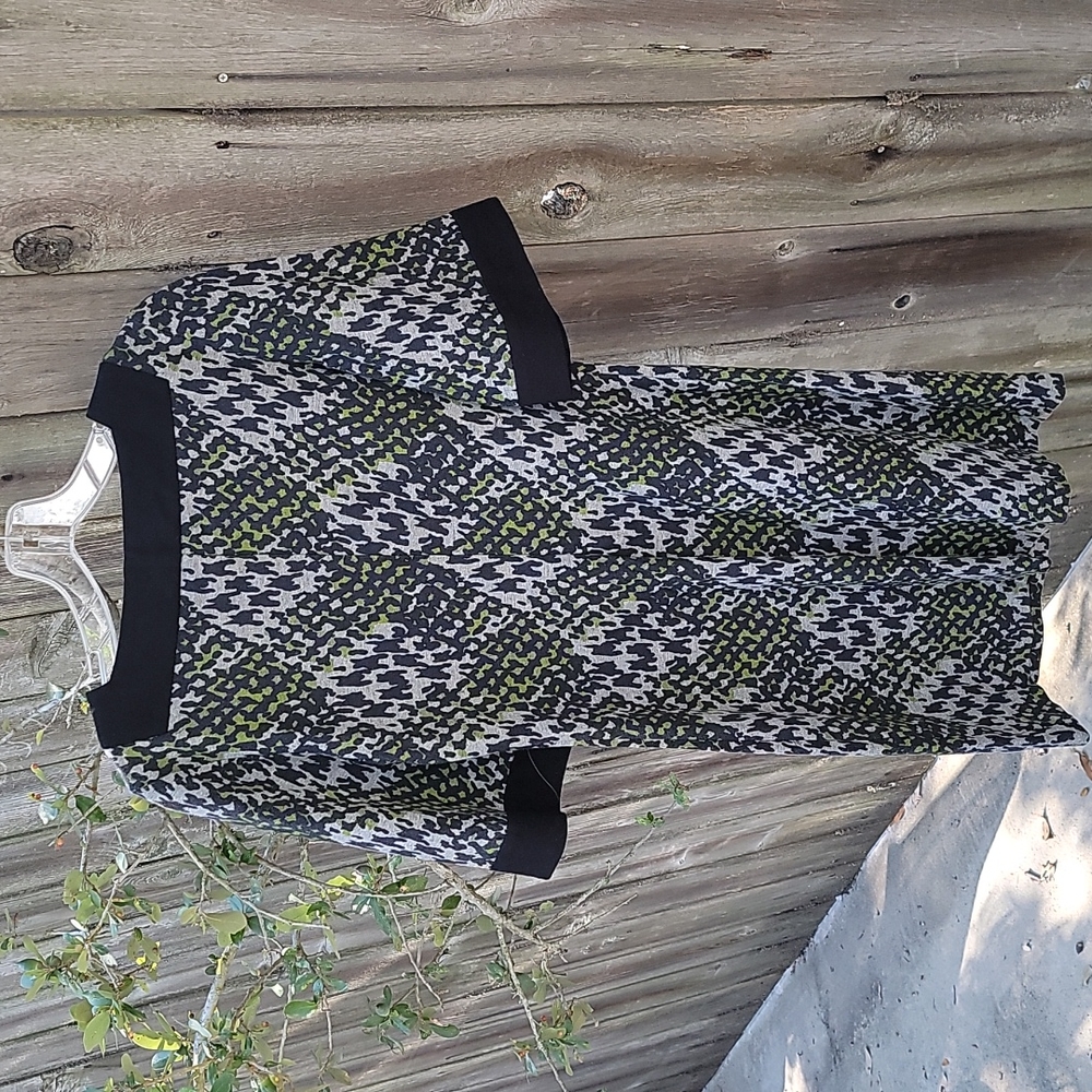 New! Trina Turk Snake Skin Print Bonita style Dress. **Looks Great On!!!💥 - Picture 5 of 6